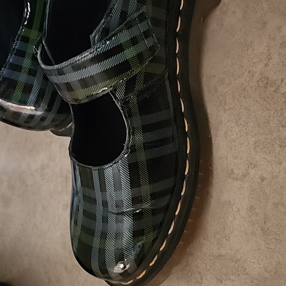 Dr. Martens Tartan Black & Green Mary Jane Loafer Shoes Size 7 - Picture 2 of 7